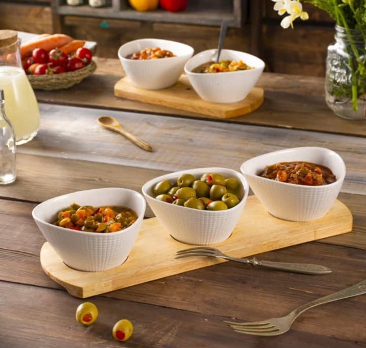 Three-Section Rounded Serving Dish